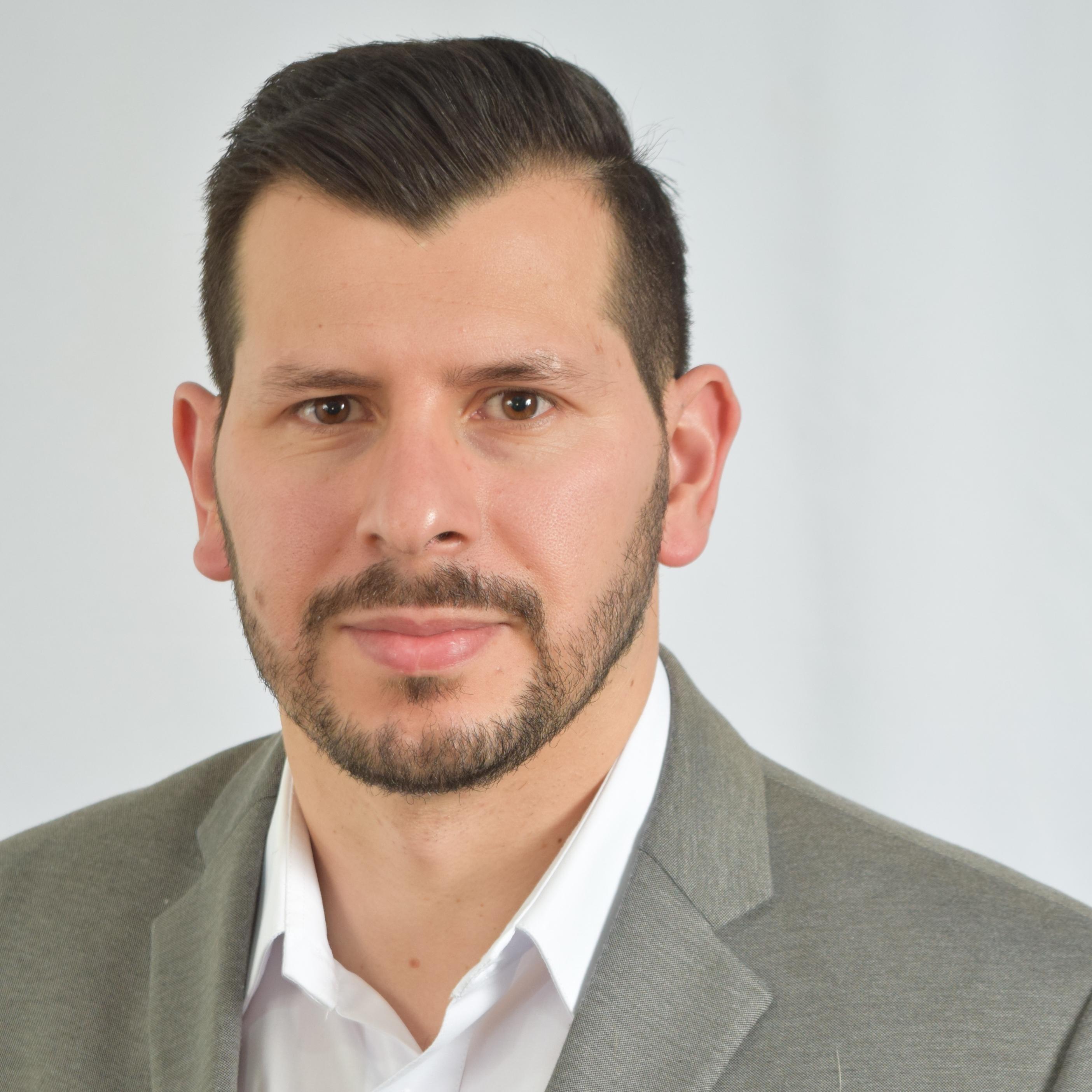 Dr. Maikol Solís Chacón